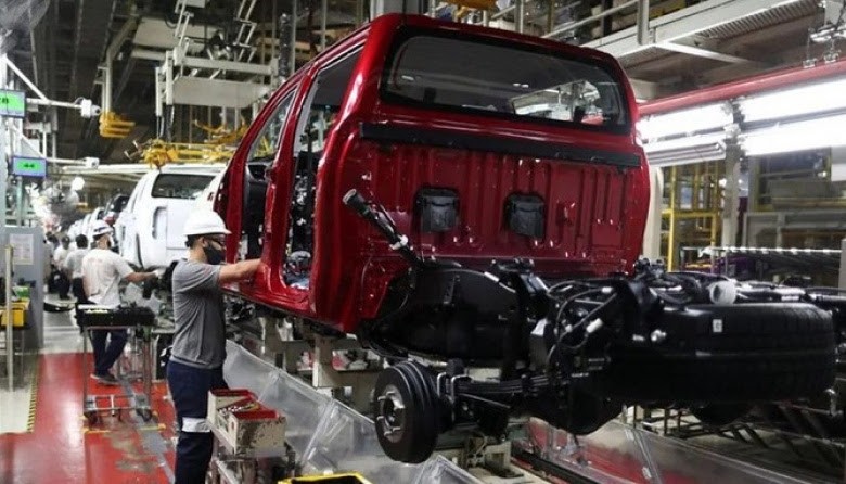 Toyota despide operarios sin causa y alcanzaría a dos centenares de trabajadores