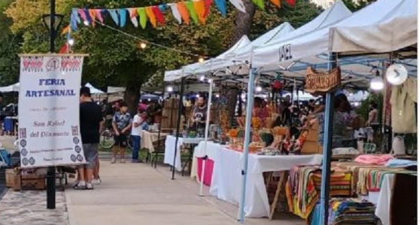 Ediles solicitan prorrogar autogestión de la economía social de los artesanos en el departamento.