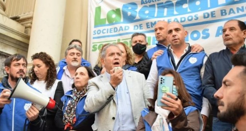 Bancarios con nuevos sueldos 