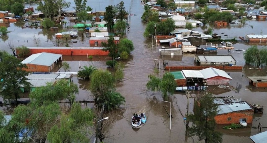 Inundaciones: Randazzo culpó a los gobiernos que nunca hicieron nada