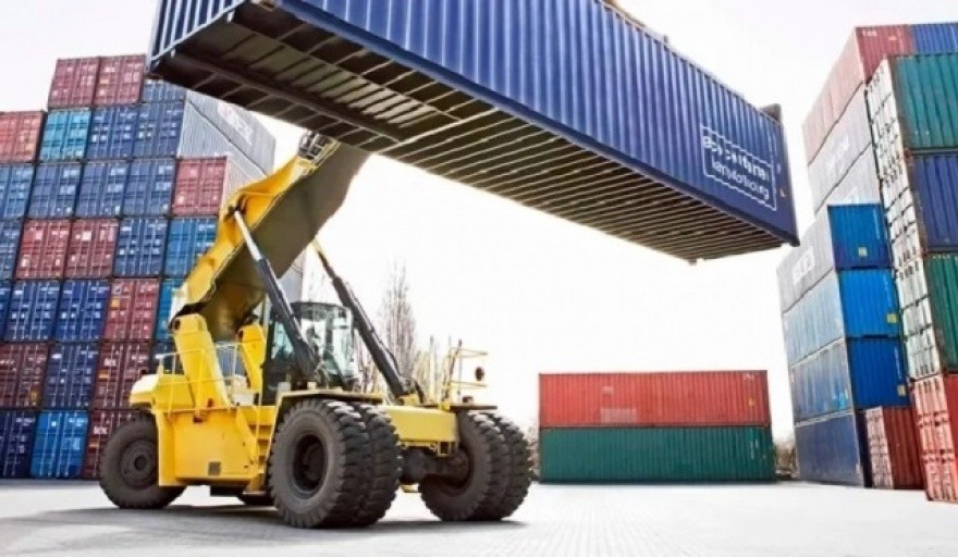 Retroceso industrial: el 11% de las empresas dejó de exportar