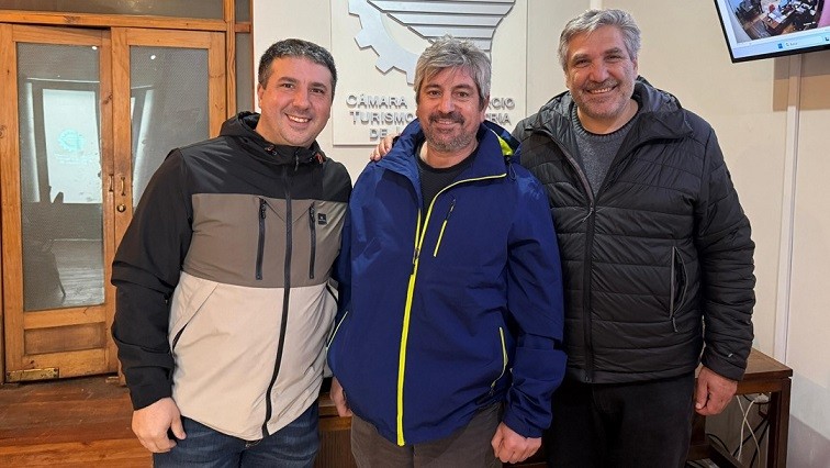 Encuentro binacional: Sanrafaelinos visitaron la Cámara de Linares