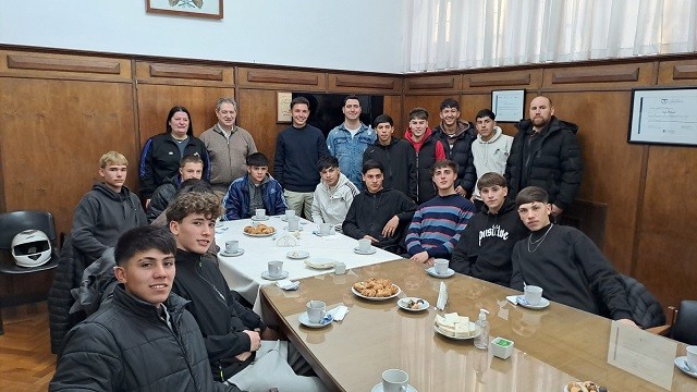 Félix recibió selectivo local que jugará con la Sub 20 en Predio de AFA
