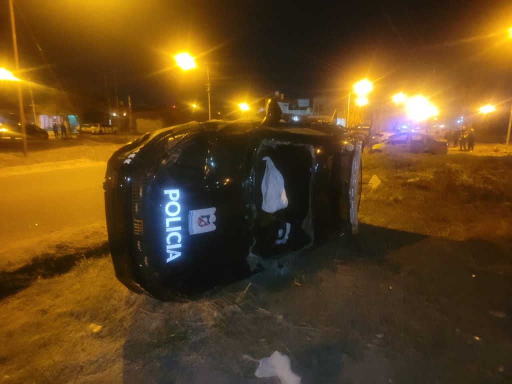 Seguridad en peligro: Choque y vuelco en Urquiza y Lavalle