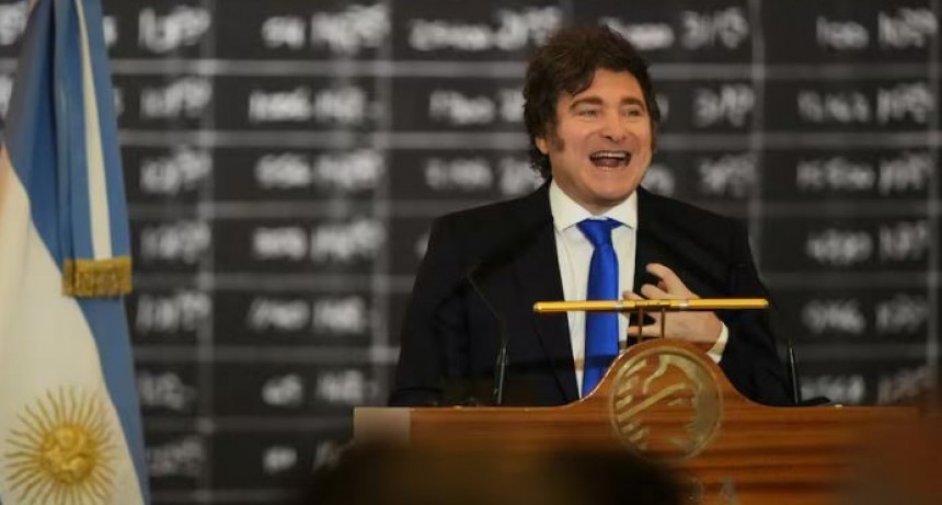 Milei vetó aumentos a jubilaciones y la ley de emergencia en discapacidad